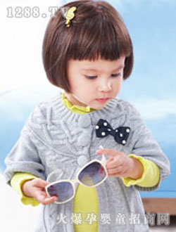 ���𰲻�ɫë��