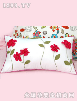 隆利缤纷花园-靠垫