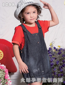 �ĵ�����Ůͯ�����˶�T��