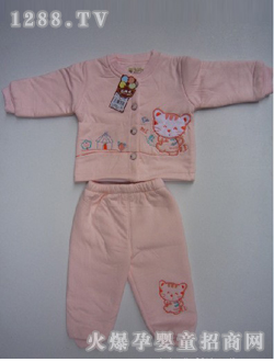 С����ͯװ�ۺ�ɫ