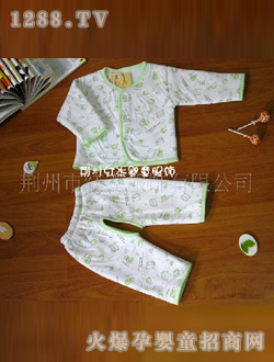 ��������������A017