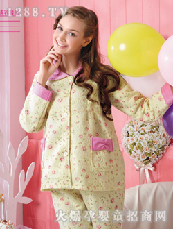 宝优乐宽背钩印花文胸|长春欧源服饰有限公司