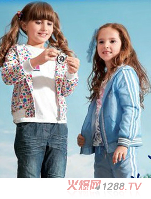 ���豦������ͯװ