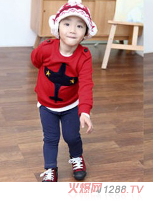 blue&twoСëȦ����T����ɫ