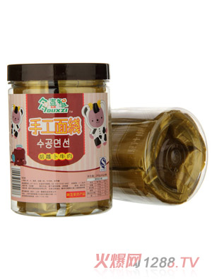 多喜智胡萝卜牛肉面线