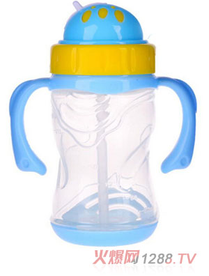 ������˫�ֱ�ˮ����ɫ